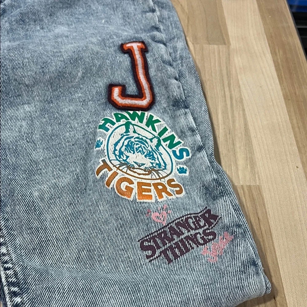 Justice jeans 👖 Embroidered Patch Denim Jeans size‎ 14 The Stranger Things